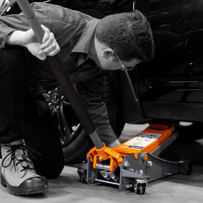 MARTINS MFJ-2T 2-Ton Floor Jack