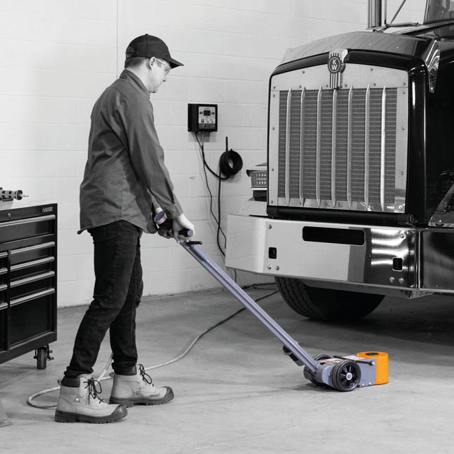 MARTINS MFJ-30T 33-Ton professional air/hydraulic floor jack