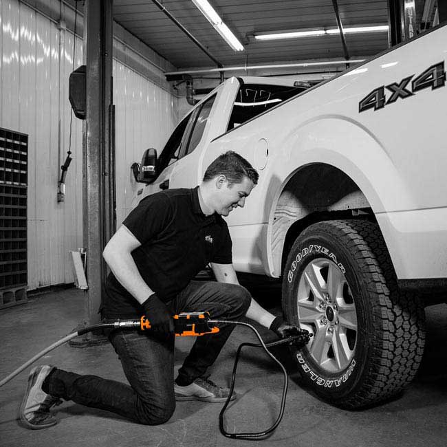 MARTINS MHA-100 Automatic Tire Inflator - Flatematic Handheld