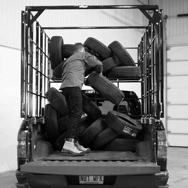 MARTINS MPTX-100 Xpeditor M-100 - Pickup truck tire cage