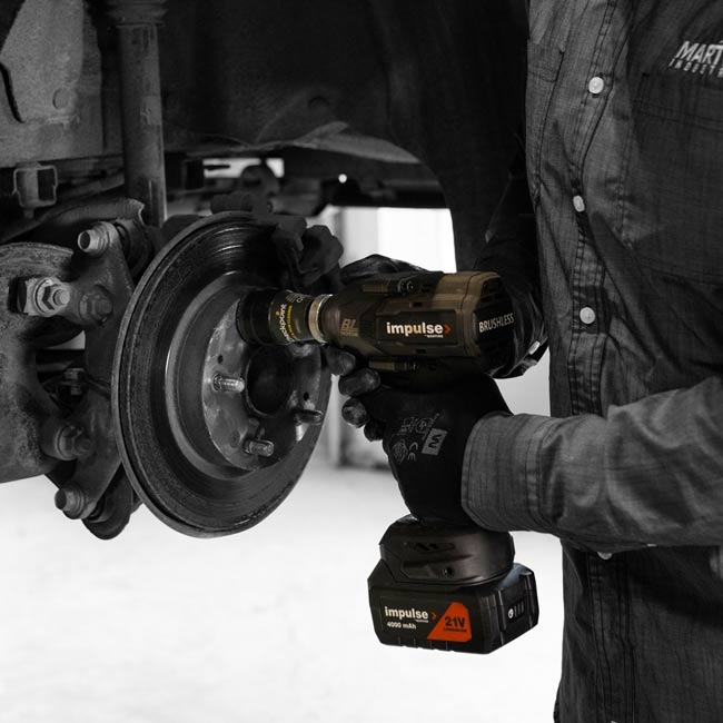 MARTINS MSH-C1 Car Stud and Hub Cleaning tool