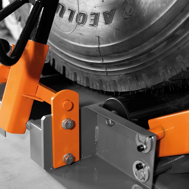 MARTINS MTRS-HD Pneumatic TBR & OTR Tire Spreader