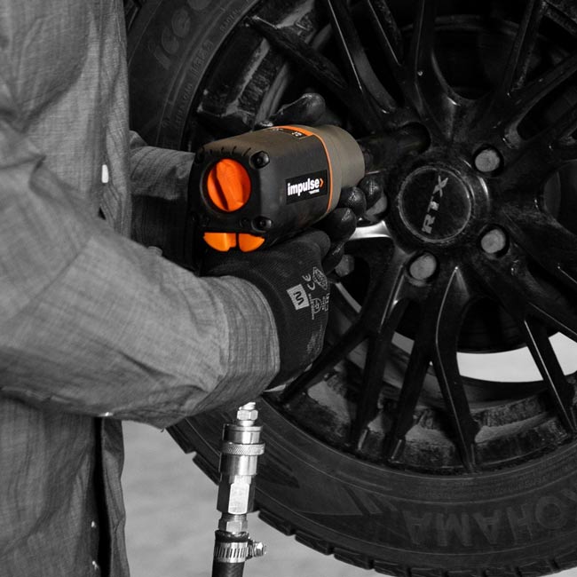 MARTINS MX-LW1 Impulse 1/2" LW Impact Wrench 945 ft-lb