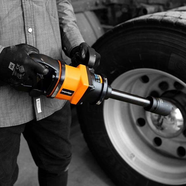 MARTINS MX-LW2 Impulse 1" LW Impact Wrench 1800 ft-lb