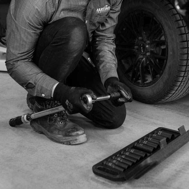 MARTINS MX-T1 Impulse 1/2'' Analog Torque Wrench 48-247.2 ft/lb