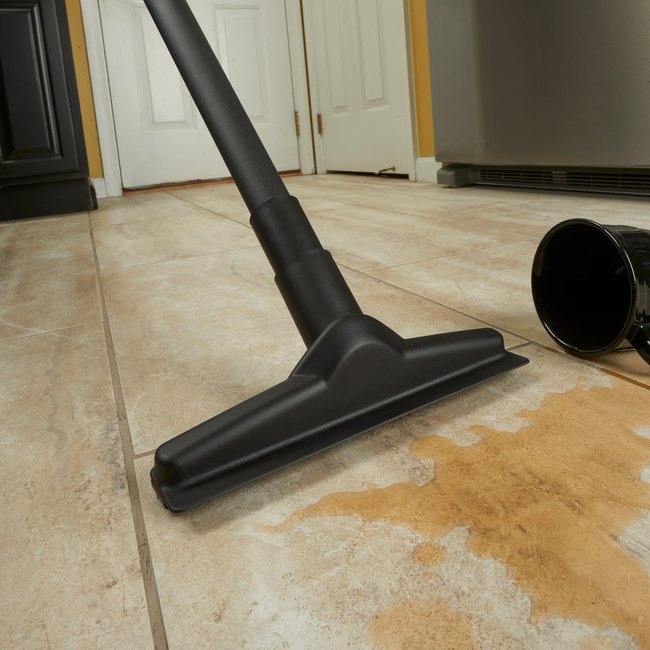 Shop-Vac 9196600 10 inch X 1-1/2 inch diameter Wet/Dry Nozzle with 1-1/4 inch diameter Adaptor