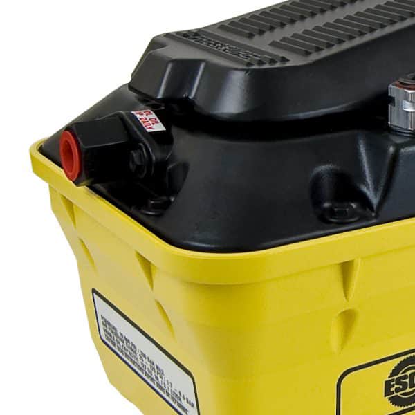 ESCO 10500 Pump Turbo II, Air/Hydraulic, 3 ½ Quart