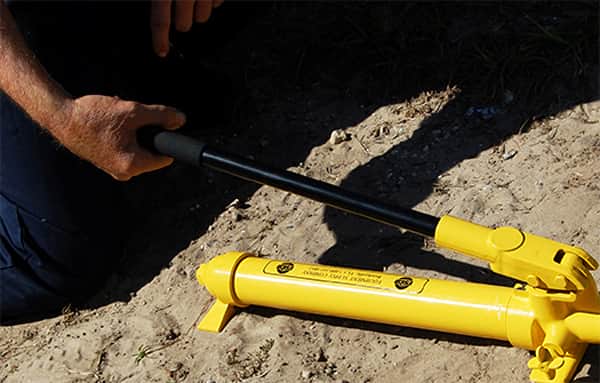 ESCO 10508 Pump, Hydraulic, Hand Operated